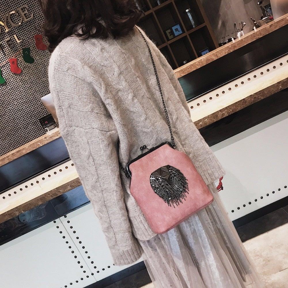 Messenger Bags for Women PU Leather Tassel Fashion Frame Bag w/ Crossbody Chains Shoulder Bags - Etyn Online {{ product_tag }}